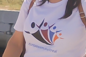 CELEBRATING UNIQUE MOMENTS